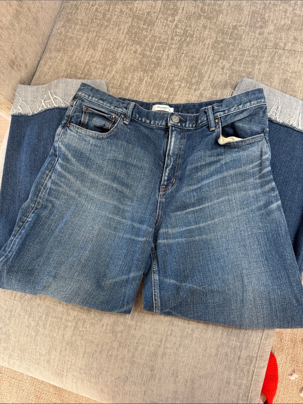 Moussy Jeans. Wide leg cuffed. Size 32